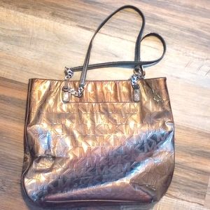 Michael kors metalic purse